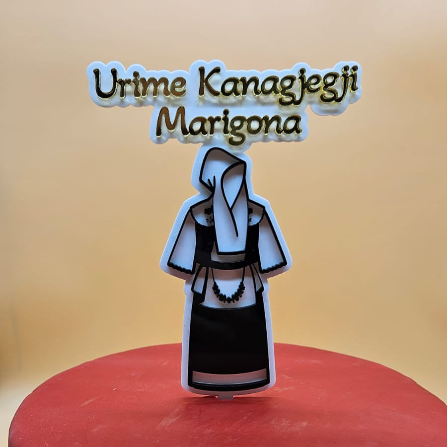 Caketopper "Urime Kanagjegji" Veshja e Katundit Edition