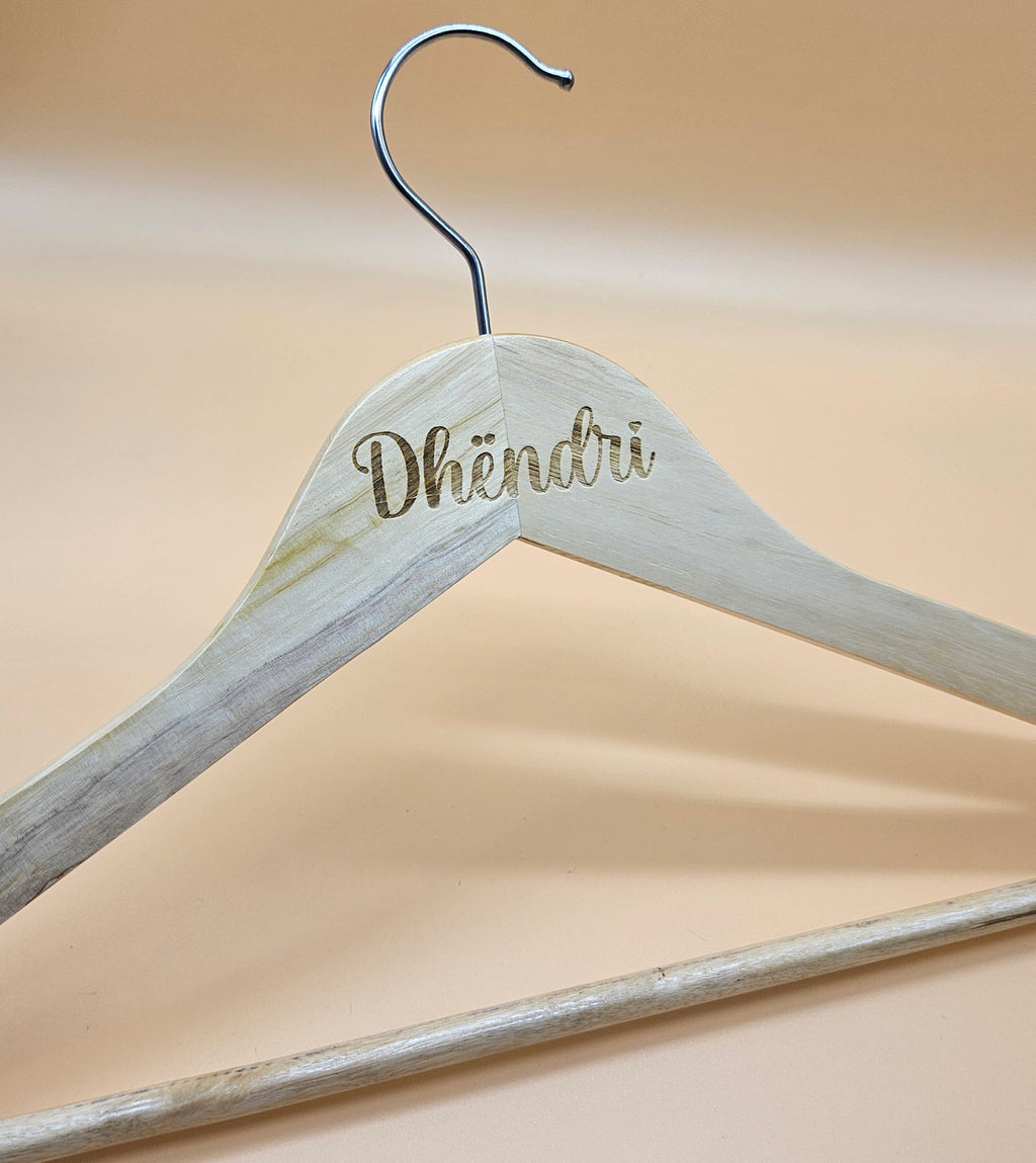 Kleiderbügel "Dhendri"