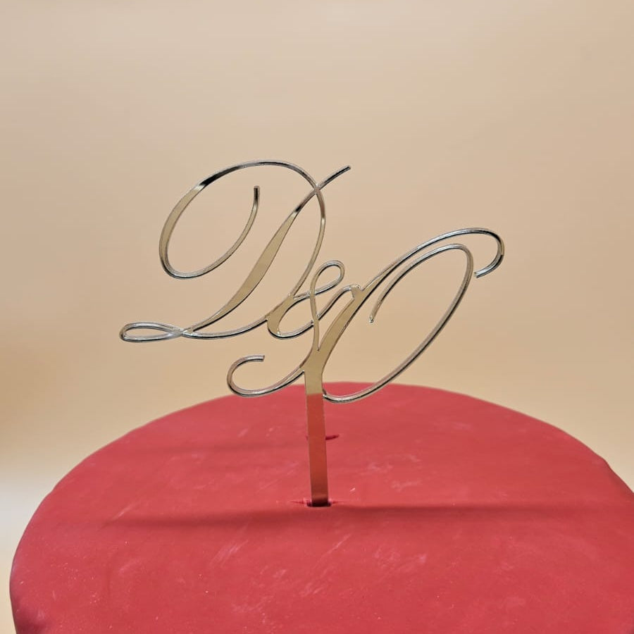 Caketopper Initialen Klassisch